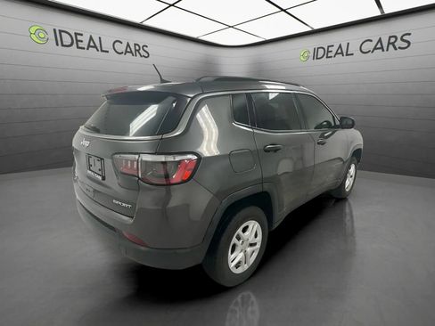 Used 2021 Jeep Compass Sport AWD/4WD image 5