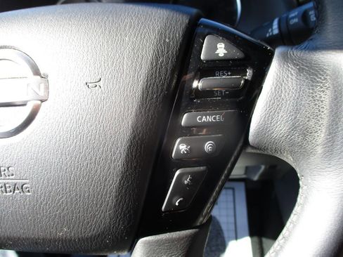 Used 2022 Nissan Armada SL image 18