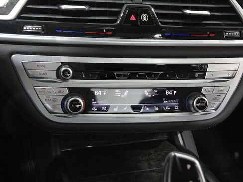 Certified 2022 BMW 740i xDrive w/ M Sport Package image 14