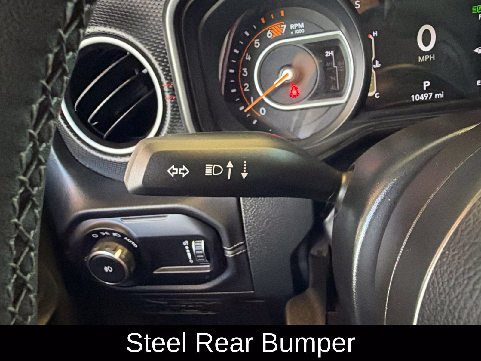 Used 2025 Jeep Wrangler Unlimited Rubicon AWD/4WD image 26