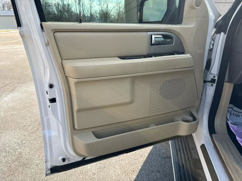 Used 2017 Ford Expedition EL Limited w/ Equipment Group 301A image 13