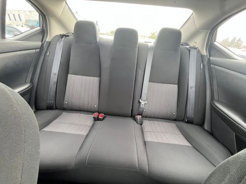 Used 2025 Nissan Sentra SV image 36