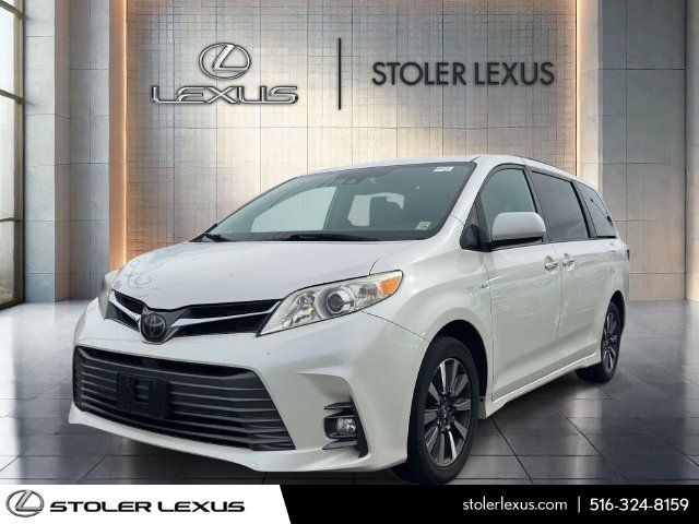 Used 2019 Toyota Sienna XLE w/ XLE Navigation Package AWD/4WD image 3