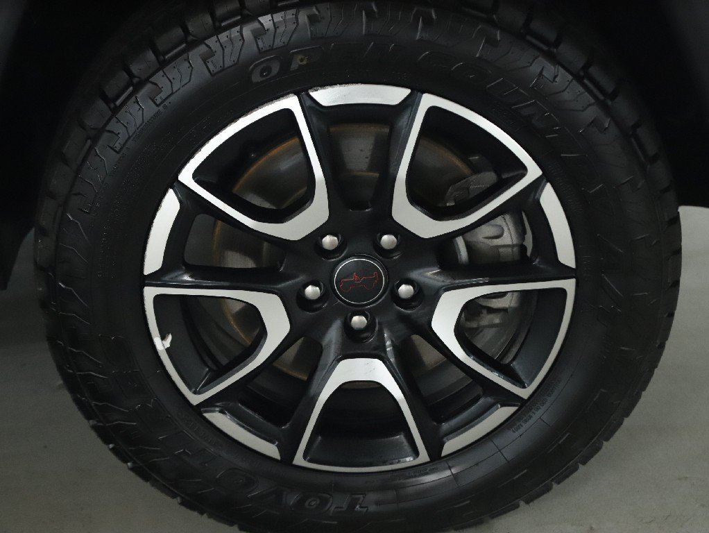 Used 2025 Jeep Compass Trailhawk AWD/4WD image 10