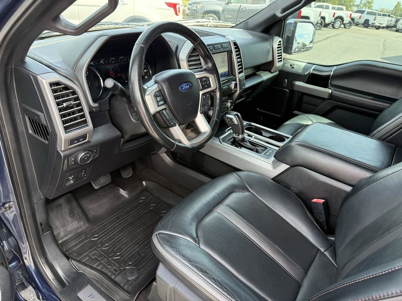 Used 2019 Ford F150 Platinum w/ Equipment Group 701A Luxury AWD/4WD image 14