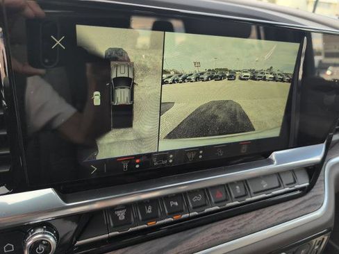 New 2025 GMC Sierra 2500 SLT w/ SLT Convenience Package image 32