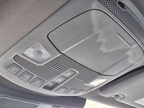 Certified 2023 Lincoln Nautilus Reserve FWD image 25
