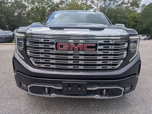 Used 2024 GMC Sierra 1500 Denali w/ Denali Reserve Package AWD/4WD image 8
