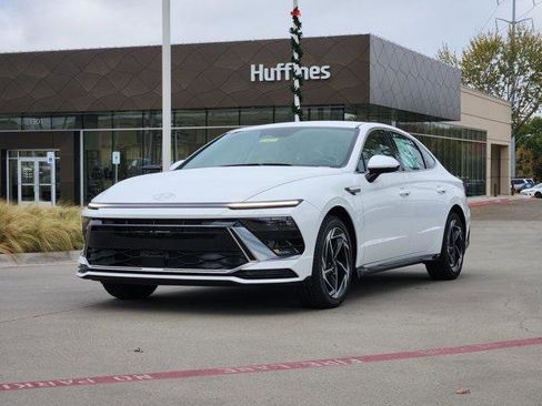 New 2026 Hyundai Sonata SEL image 2