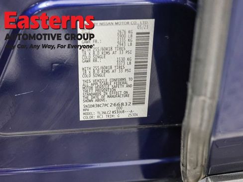 Used 2023 Nissan Pathfinder SV AWD/4WD image 38