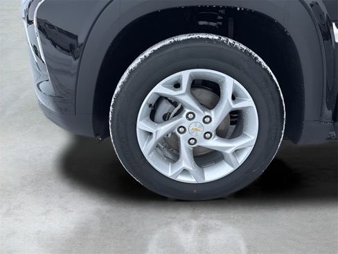 New 2026 Chevrolet Trax LS w/ LS Convenience Package image 29