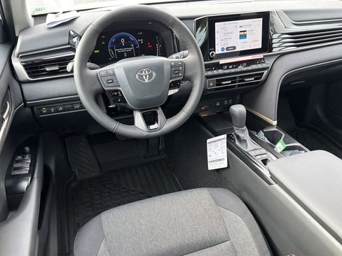 New 2026 Toyota Camry LE FWD image 18