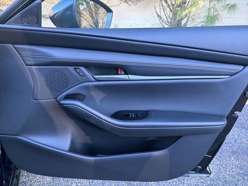 New 2026 MAZDA MAZDA3 2.5 S Sedan w/ Preferred Pkg image 24