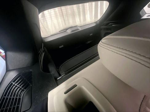 Used 2021 BMW X5 M50i w/ Executive Package image 16