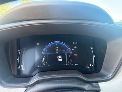 Used 2026 Toyota Corolla LE FWD image 10