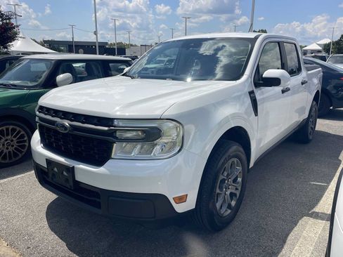 Used 2023 Ford Maverick XLT w/ XLT Luxury Package FWD image 2