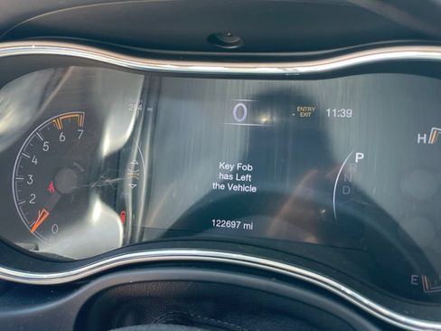 Used 2017 Jeep Grand Cherokee Summit AWD/4WD image 8