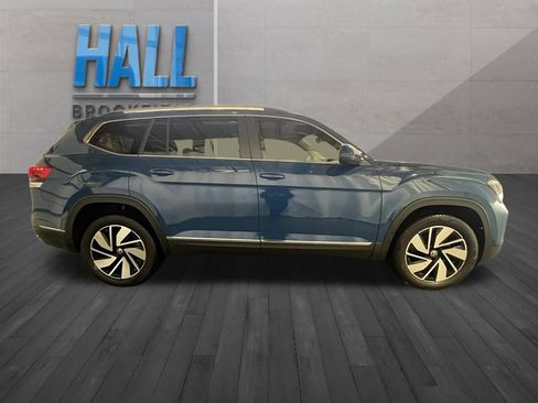 Certified 2025 Volkswagen Atlas SEL image 7