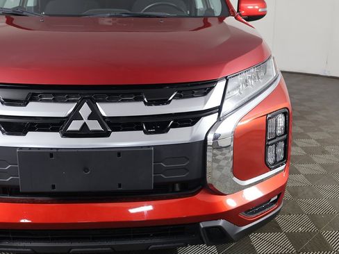 Used 2021 Mitsubishi Outlander Sport SE image 11