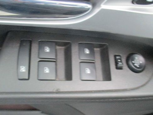 Used 2014 Chevrolet Equinox LS image 11