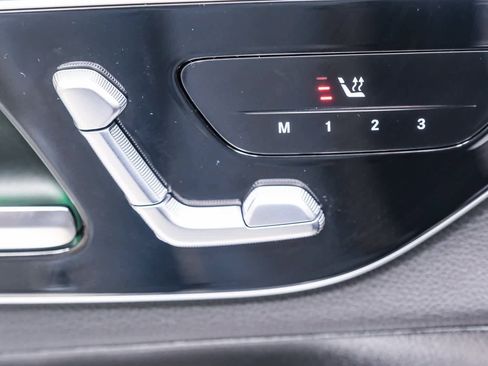 Certified 2025 Mercedes-Benz GLC 300 image 22