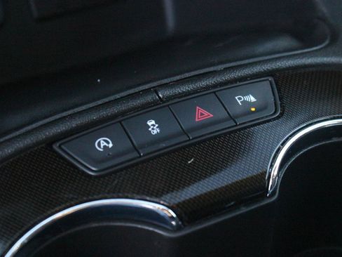 Used 2022 GMC Acadia AT4 w/ Technology Package image 29