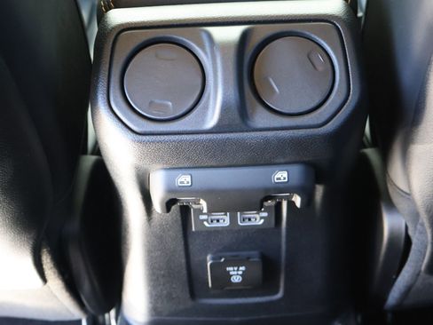 Used 2025 Jeep Wrangler Unlimited Rubicon 392 AWD/4WD image 25