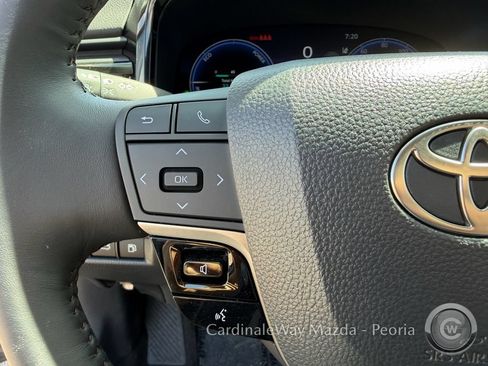 Used 2026 Toyota Camry XLE FWD image 22