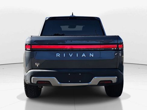 Used 2022 Rivian R1T Launch Edition image 6