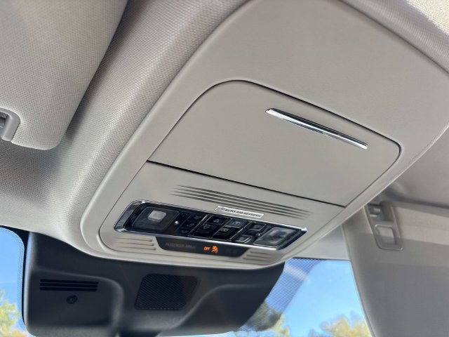 New 2027 Lincoln Navigator Reserve AWD/4WD image 32