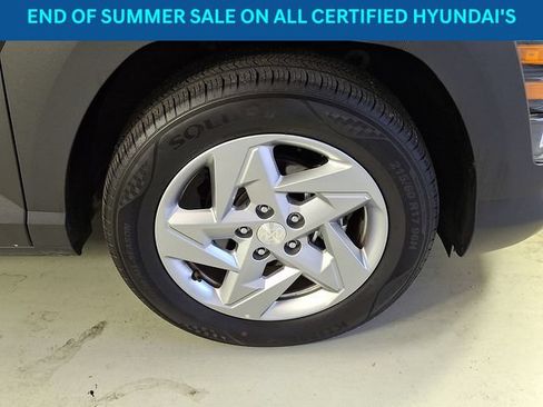Certified 2025 Hyundai Kona SE FWD image 9