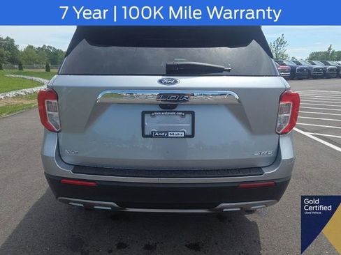 Used 2023 Ford Explorer XLT w/ Equipment Group 202A AWD/4WD image 13