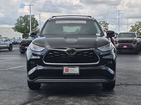 Certified 2026 Toyota Highlander Platinum AWD/4WD image 5