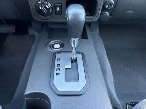 Used 2020 Nissan Frontier S image 11