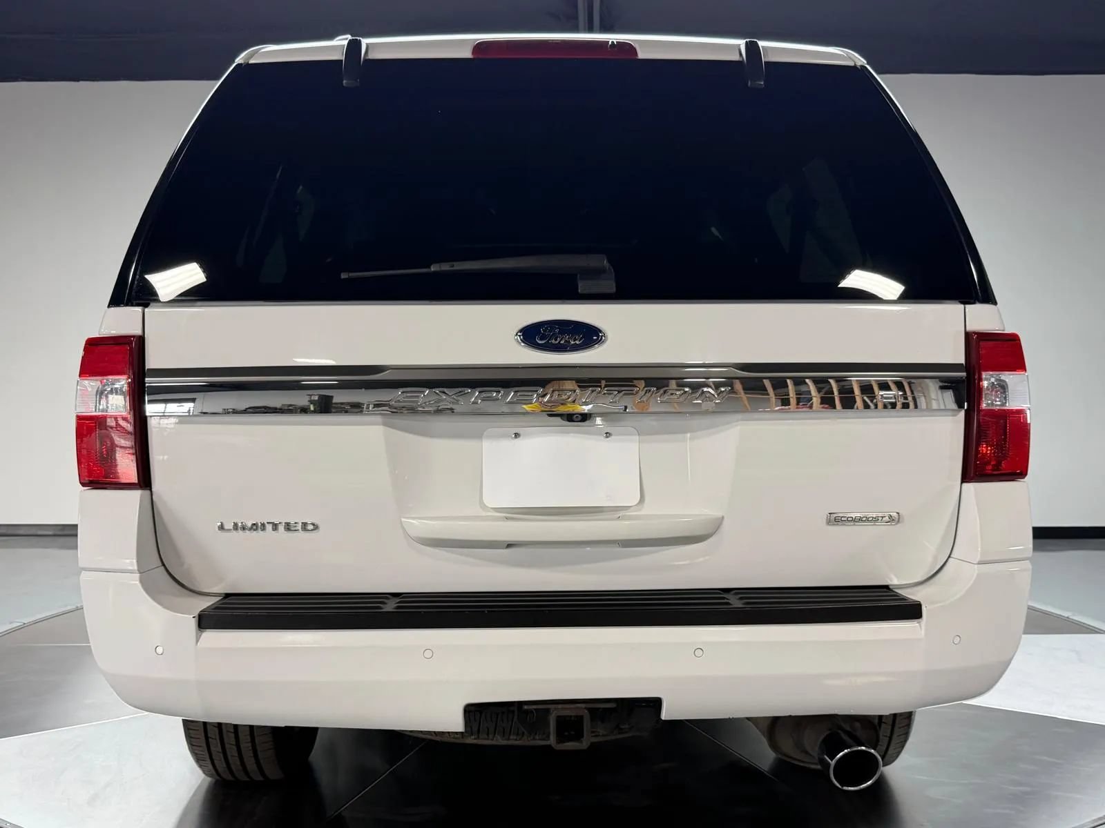 Used 2017 Ford Expedition EL Limited RWD image 5