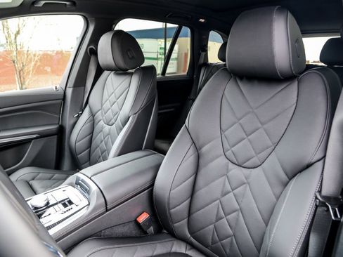 New 2026 BMW X5 xDrive40i w/ M Sport Package image 21