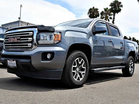 Used 2018 GMC Canyon SLE w/ SLE Convenience Package RWD image 1