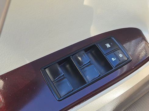 Used 2018 Lexus GX 460 image 14