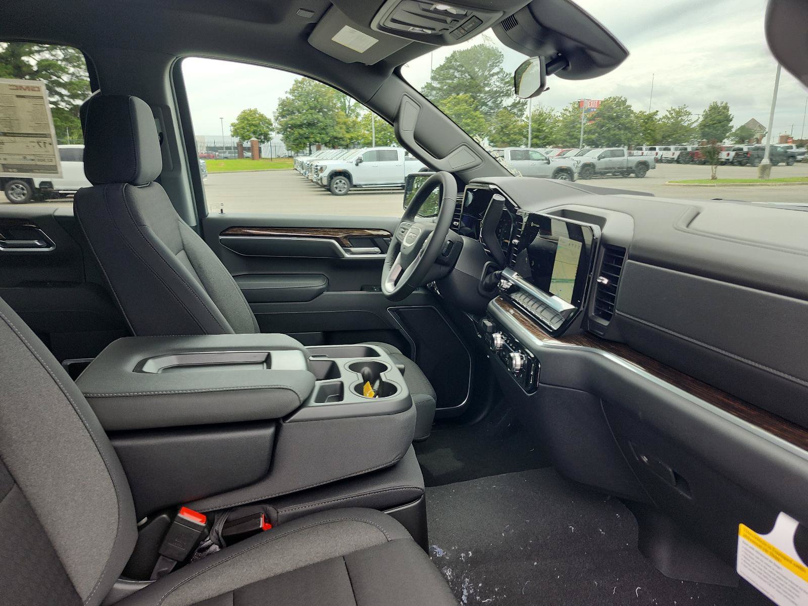 New 2026 GMC Sierra 1500 SLE AWD/4WD image 8