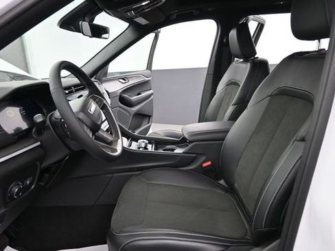New 2026 Jeep Grand Cherokee L 4WD image 10