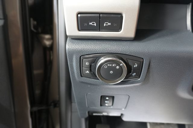 Used 2022 Ford F350 Lariat w/ Chrome Package AWD/4WD image 20