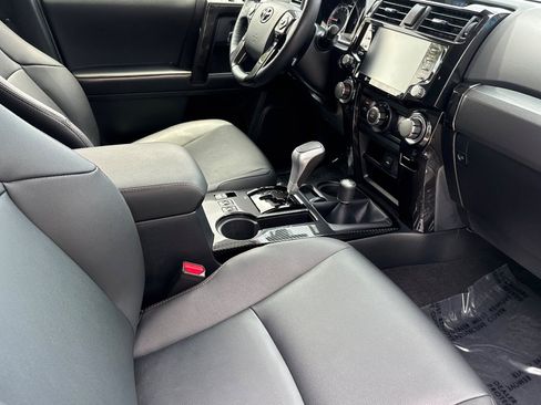 Used 2024 Toyota 4Runner TRD Off-Road Premium w/ TRD Black Wheel Package (TMS) AWD/4WD image 21