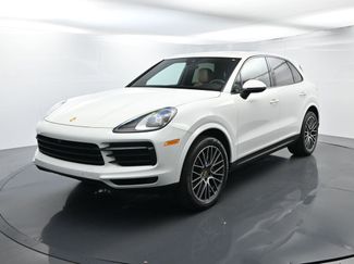 Certified 2020 Porsche Cayenne image 1