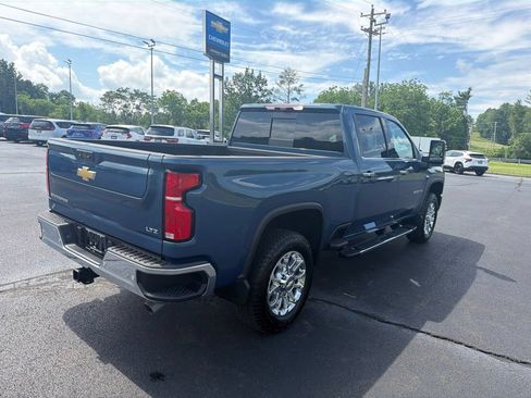 Used 2025 Chevrolet Silverado 2500 LTZ w/ LTZ Plus Package AWD/4WD image 10