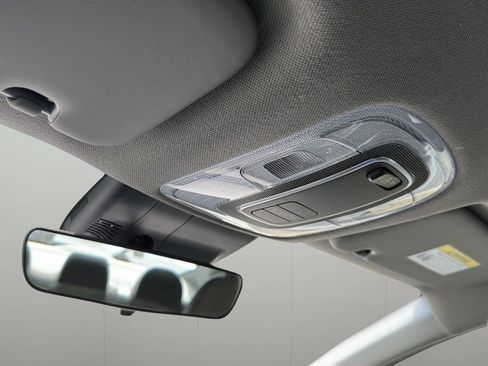 Certified 2025 Hyundai Elantra Sport FWD image 31