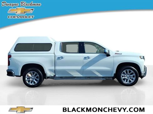 Used 2021 Chevrolet Silverado 1500 LTZ w/ Technology Package AWD/4WD image 2
