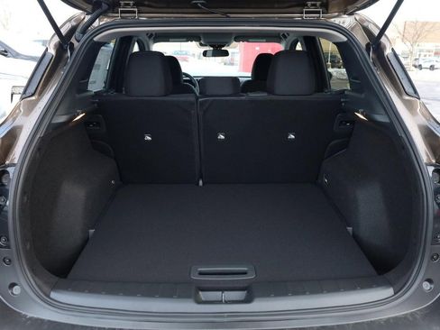 New 2026 Nissan Kicks SV w/ Cold Weather Package image 7