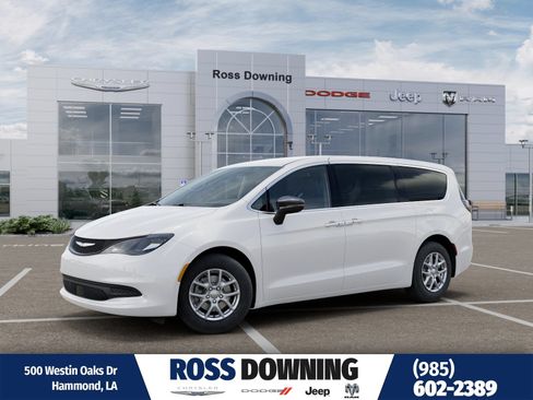 New 2027 Chrysler Pacifica LX FWD image 1