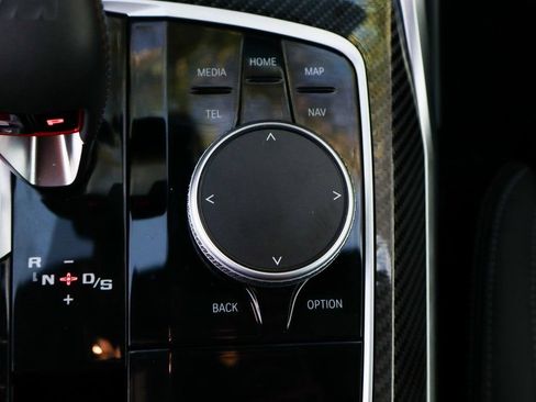 Used 2025 BMW M2 w/ Lighting Package image 35