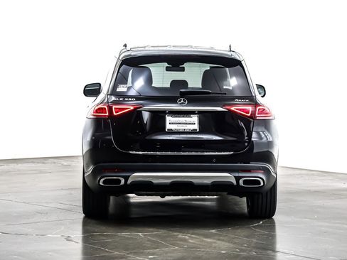 Used 2023 Mercedes-Benz GLE 350 4MATIC w/ Premium Package image 4